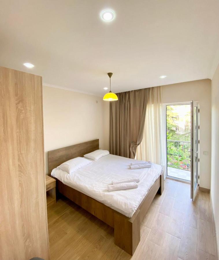 Room 27 In Koetaisi Buitenkant foto