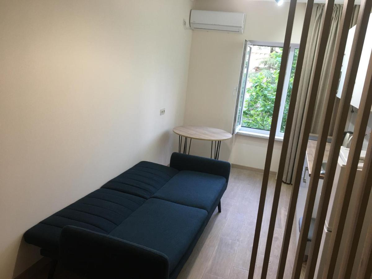 Room 27 In Koetaisi Buitenkant foto