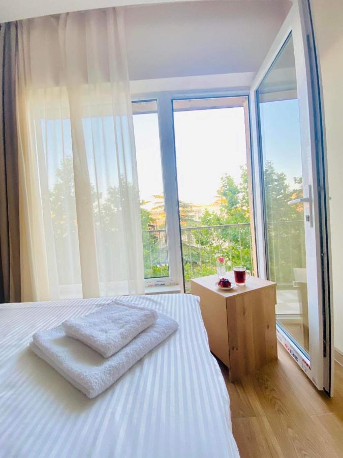 Room 27 In Koetaisi Buitenkant foto